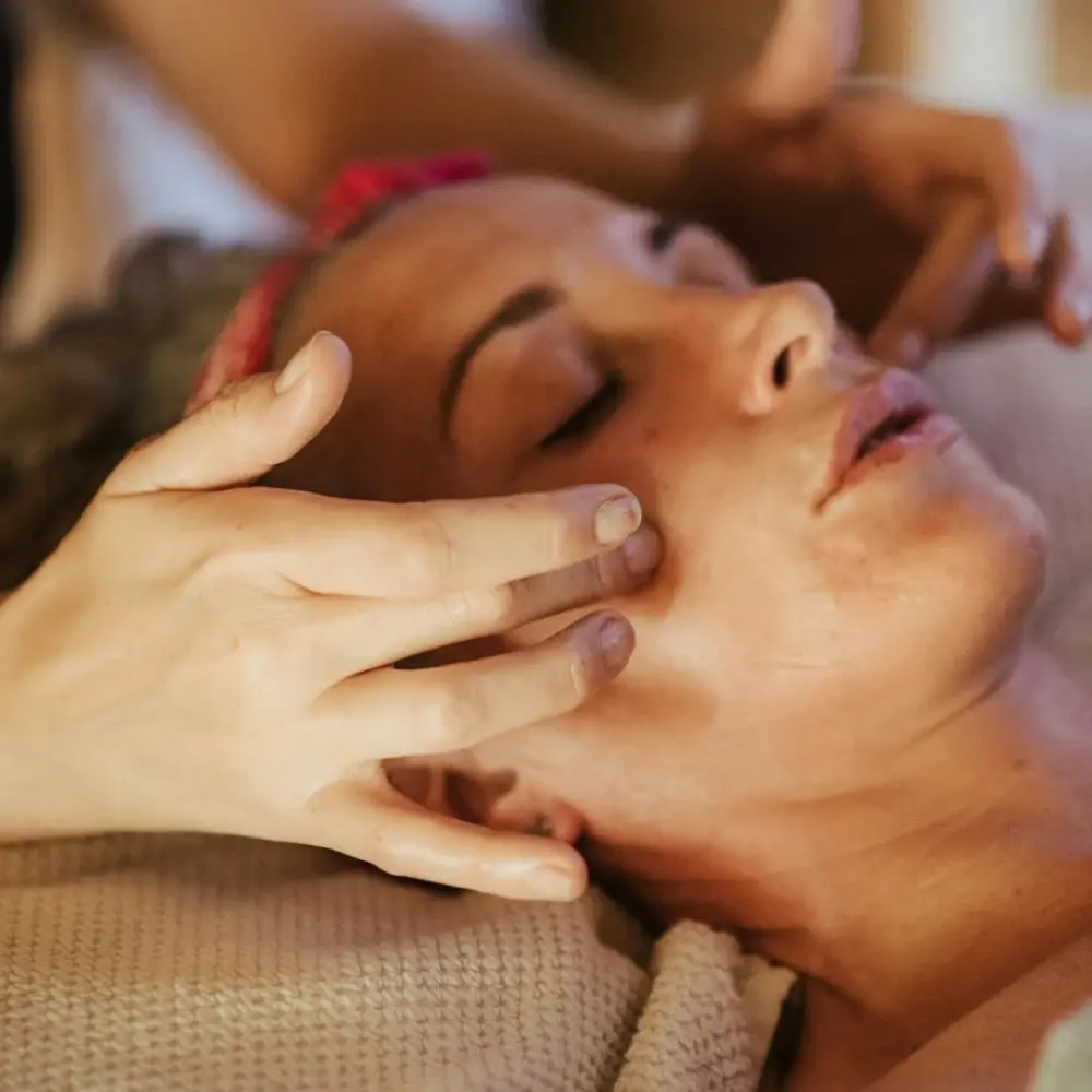 Facial 3